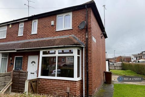 2 bedroom semi-detached house to rent, Corkland St, Ashton-Under-Lyne, OL6