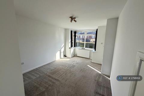 2 bedroom semi-detached house to rent, Corkland St, Ashton-Under-Lyne, OL6