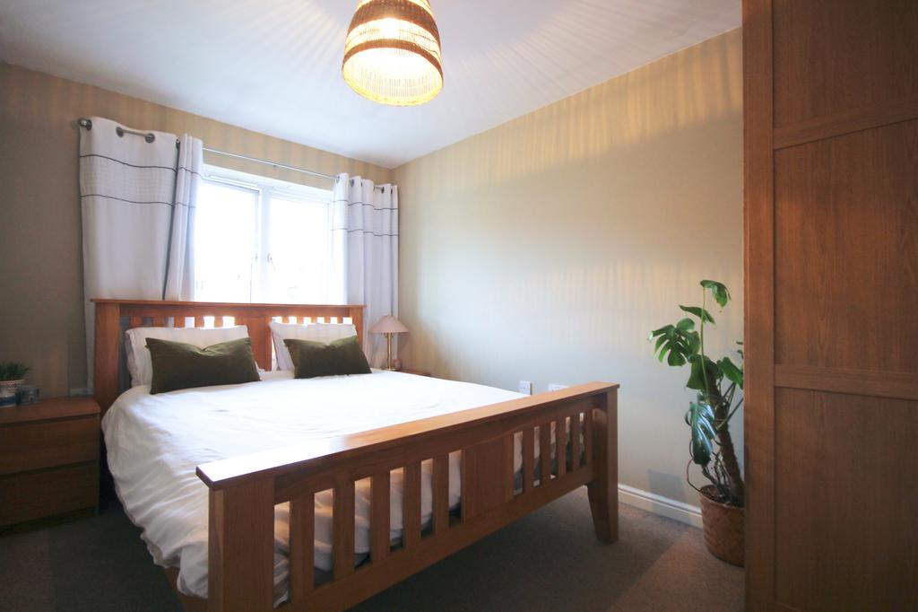 Main Bedroom