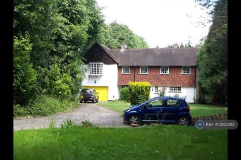 undefined, Nugents Park, Hatch End, HA5