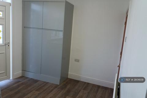 2 bedroom terraced house to rent, Fulton Road, Sheffield, S6