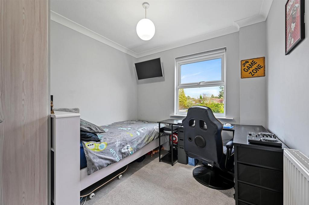 Bedroom 3.jpg