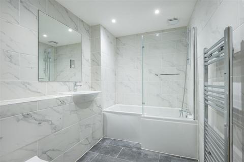 1 bedroom apartment to rent, Dorien Road, Raynes Park, SW20