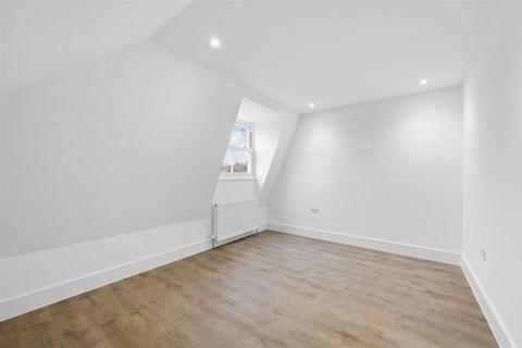 1 bedroom apartment to rent, Dorien Road, Raynes Park, SW20