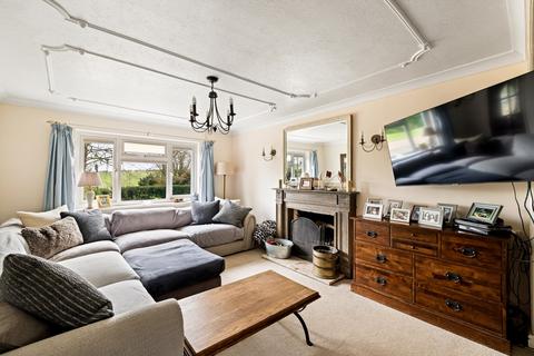 5 bedroom detached house for sale, Sandling Road, Lyminge, Folkestone, CT18