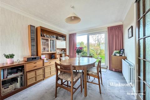 3 bedroom detached house for sale, Locksley Drive, Dorset BH22