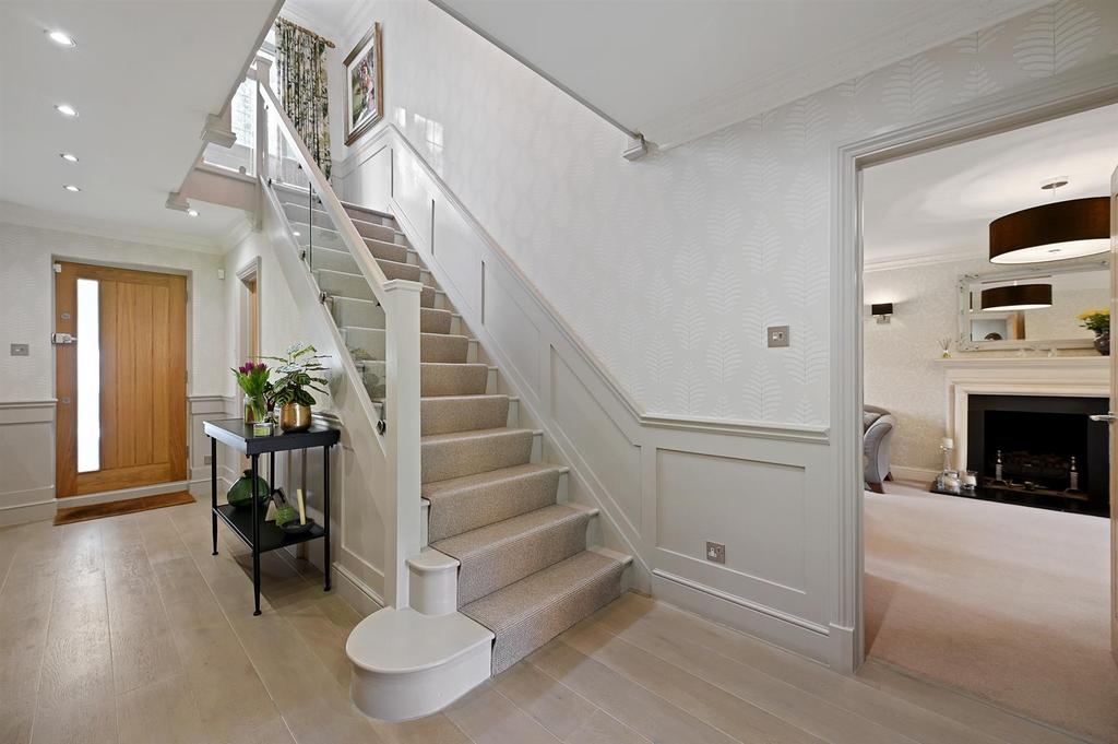 Entrance Hallway.jpg