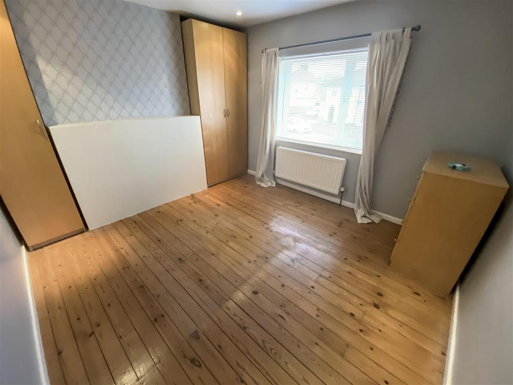 Bedroom One.jpg
