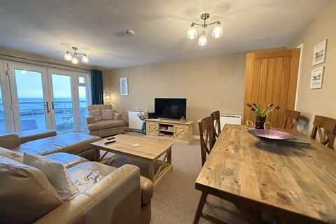 3 bedroom flat for sale, Harbour View, Cemaes Bay, Anglesey, LL67