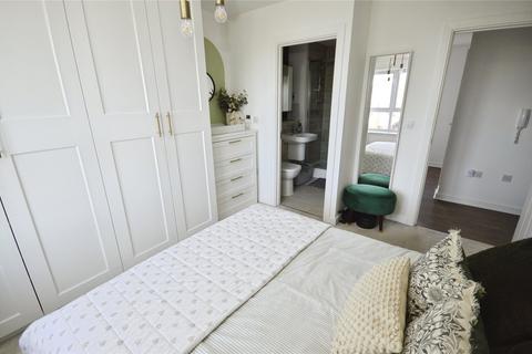 2 bedroom flat for sale, Dunne House, Rochester ME3
