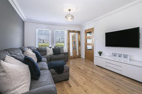 3 bedroom terraced house for sale, 21 Wemyss Avenue, Blairhall, KY12 9PL