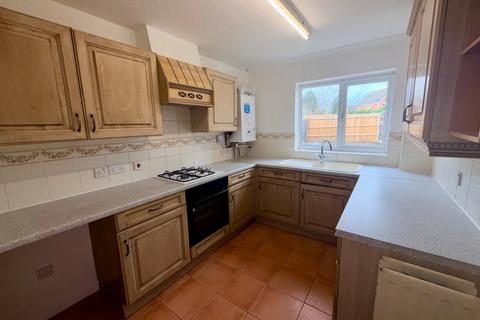 3 bedroom semi-detached house to rent, Pershore Drive, Branston, Burton-on-Trent, Staffordshire, DE14
