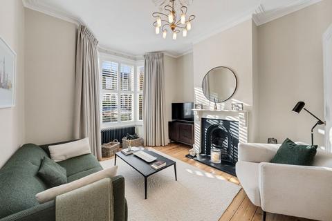 4 bedroom terraced house for sale, Edric Road, London SE14