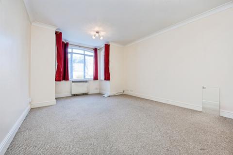 2 bedroom apartment for sale, Latium Close, Holywell Hill, St. Albans