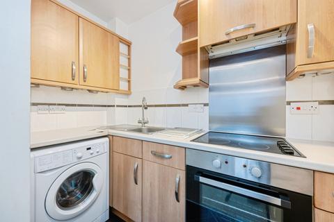 2 bedroom apartment for sale, Latium Close, Holywell Hill, St. Albans