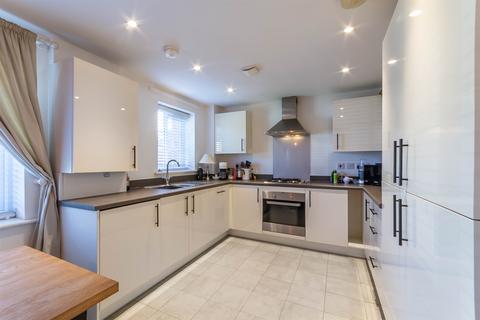 2 bedroom maisonette for sale, Lewis Way, Heybridge, MALDON