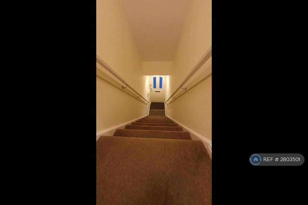 Private Entry Stair.