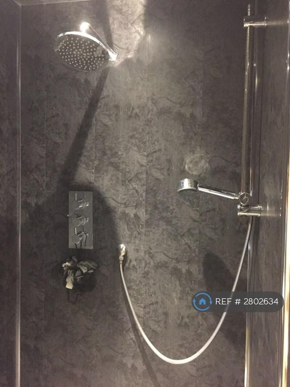 Master Bedroom - Wet Room Shower Fittings