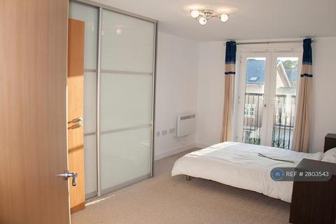 2 bedroom flat to rent, Montgomery Avenue, Leeds, LS16