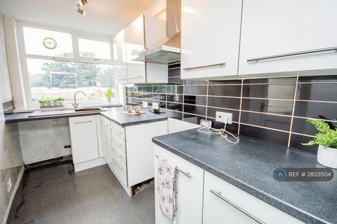 3 bedroom terraced house to rent, Milton Street, Oswaldtwistle, Accrington, BB5