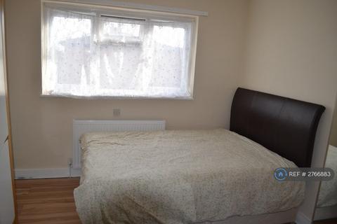 Studio to rent, Blandford Road, Beckenham, BR3