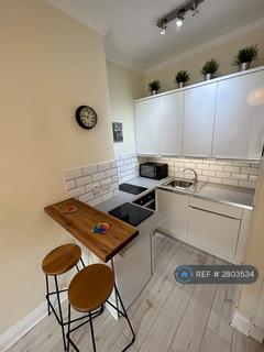 1 bedroom flat to rent, Crathie Drive, Glasgow, G11