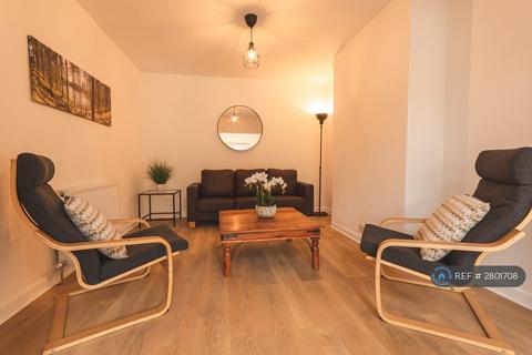 5 bedroom terraced house to rent, Southmead Road, Westbury-On-Trym, Bristol, BS10