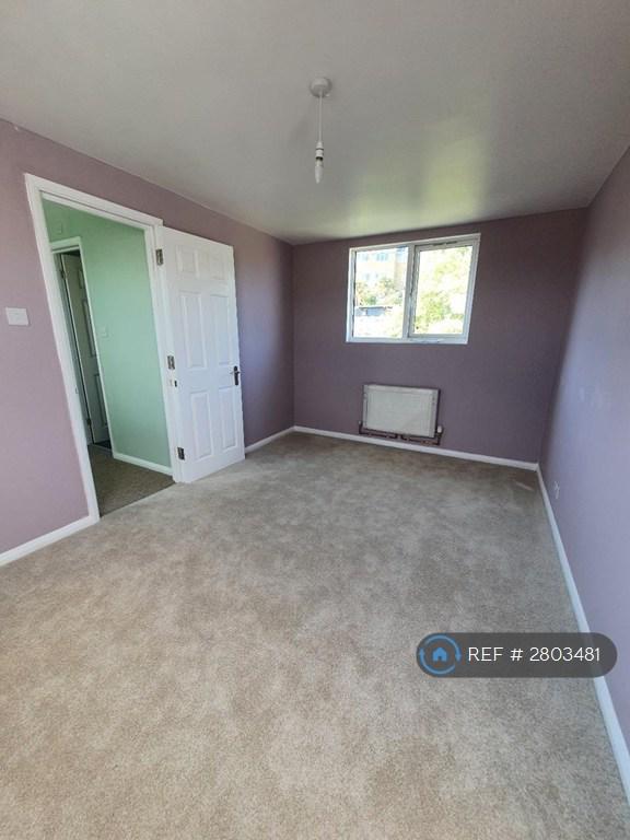 Double Bedroom 1