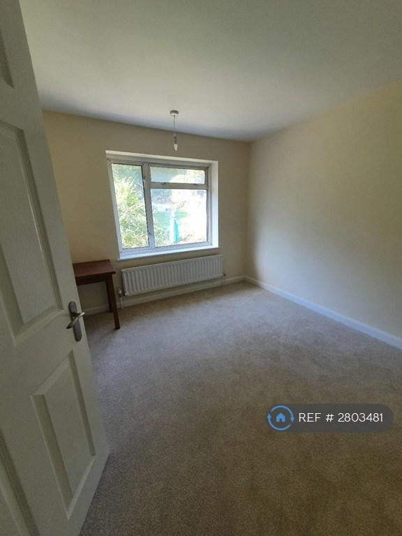 Double Bedroom 3
