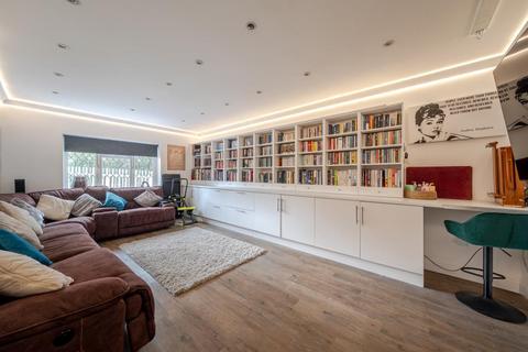 undefined, Stoke Poges,  Buckinghamshire,  Duffield Lane,  SL2