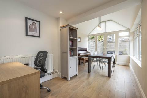 3 bedroom semi-detached house for sale, William Street, Tunbridge Wells (St John`s)