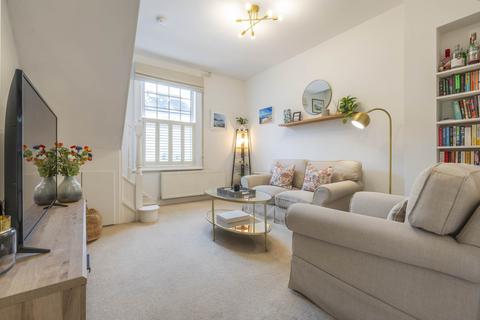 3 bedroom semi-detached house for sale, William Street, Tunbridge Wells (St John`s)