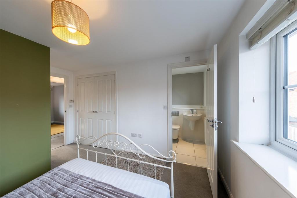 26 Golden Nook Road-015.jpg