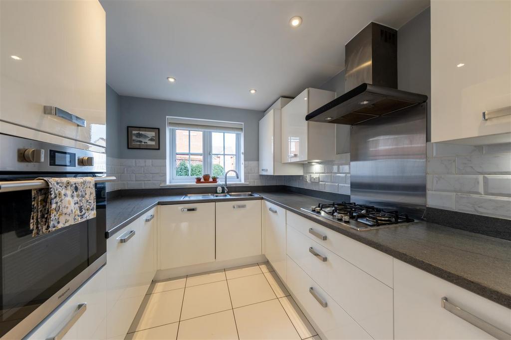 26 Golden Nook Road-001.jpg