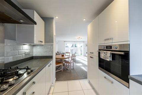 3 bedroom end of terrace house for sale, Golden Nook Road, Northwich CW8