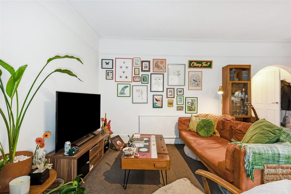 Living Room.jpg