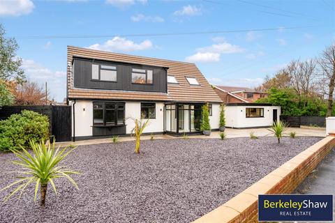4 bedroom detached house for sale, The Serpentine North, Liverpool