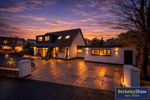 4 bedroom detached house for sale, The Serpentine North, Liverpool
