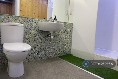 2 bedroom maisonette to rent, Wilder Street, Bristol, BS2