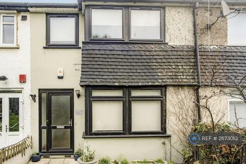 3 bedroom terraced house to rent, Abbey Road, London, DA17