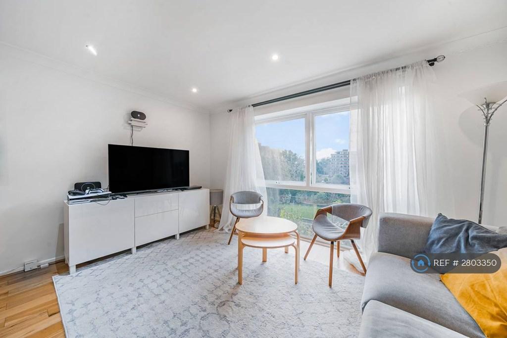 1st Floor Living Area
