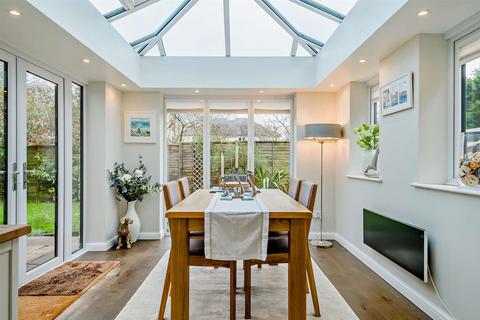 undefined, Coates, Nr Cirencester