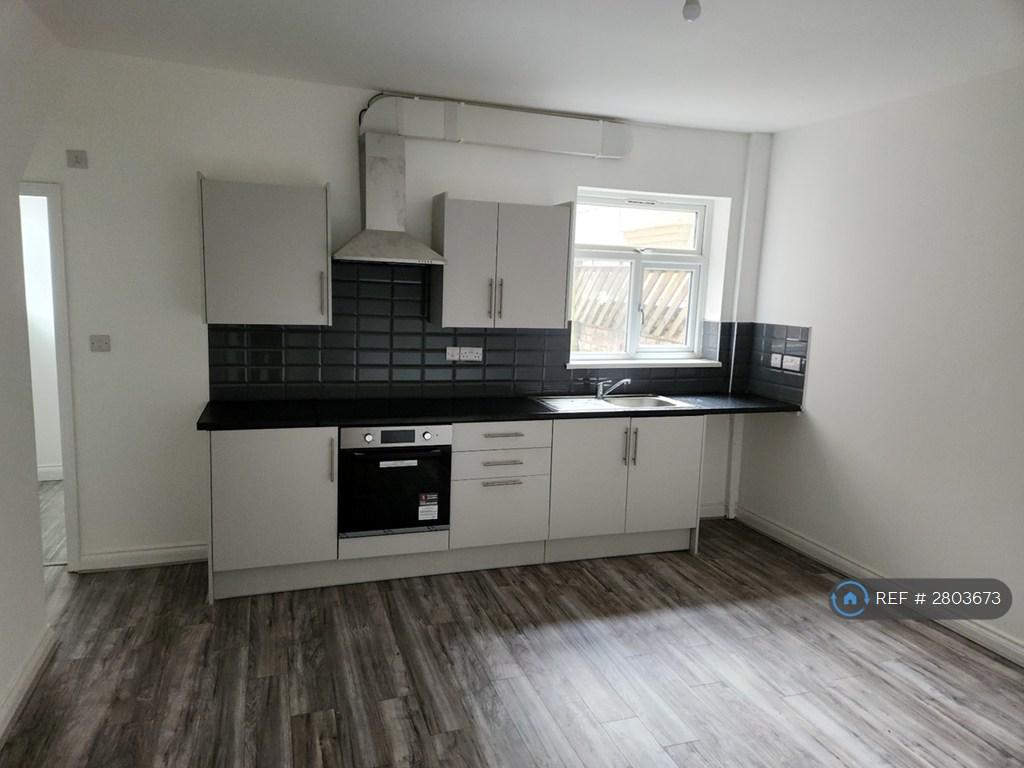 Kitchen And Lounge 123a