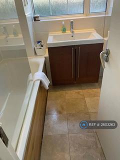 2 bedroom flat to rent, Crowland House, London, NW8