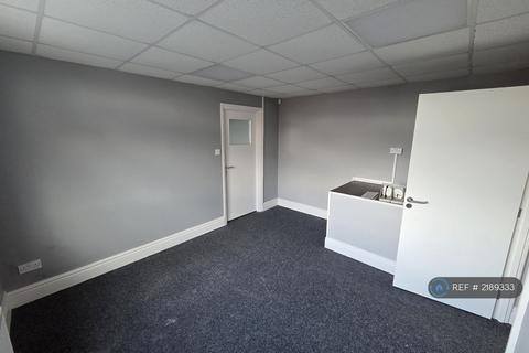 undefined, Tom Brown St, Rugby, CV21
