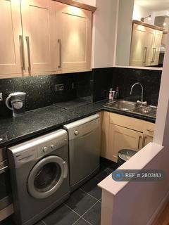 2 bedroom flat to rent, Newington Causeway, London, SE1