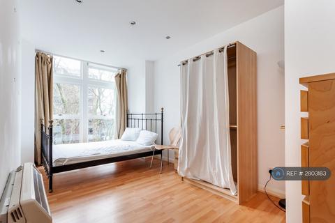 2 bedroom flat to rent, Newington Causeway, London, SE1