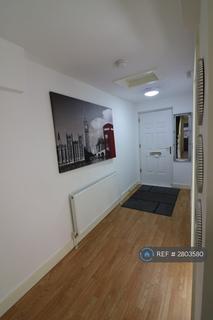 6 bedroom semi-detached house to rent, Needham Road, Liverpool, L7