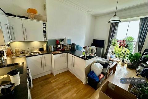 1 bedroom flat to rent, Quayside, Falmouth, TR11