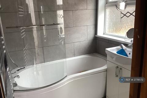 3 bedroom terraced house to rent, Hoskins Street, Newport, NP20